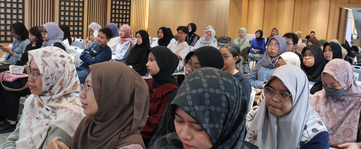 Talkshow X Gramedia : Life Happens, Make The Most Of It"